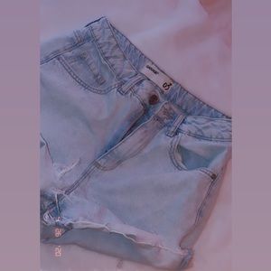 Garage light blue jeans short